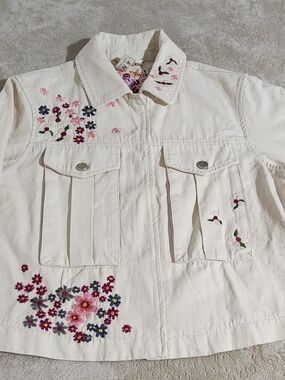 Dolan Cream Embroidered Floral Cotton Jean Jacket Size S